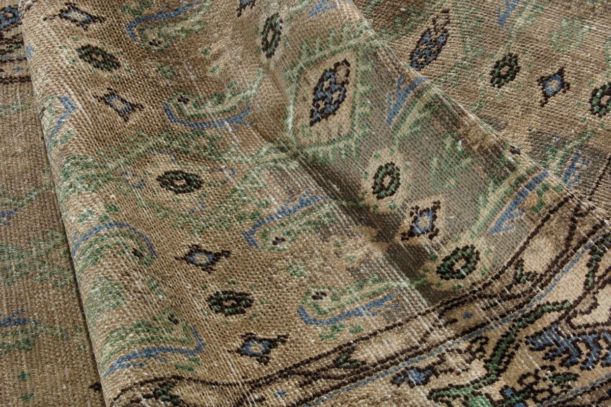 3349, Persian Borujerd Runner Rug