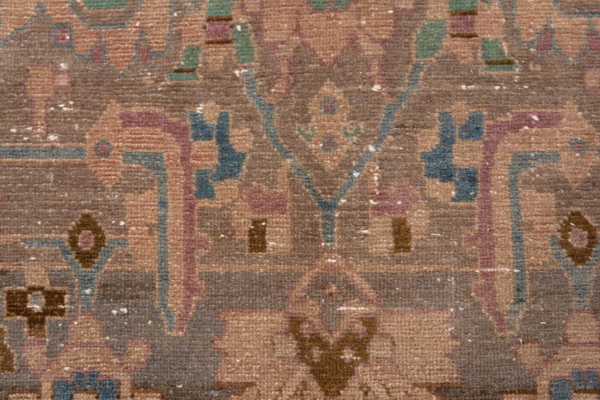3355, Persian Borujerd Area Rug