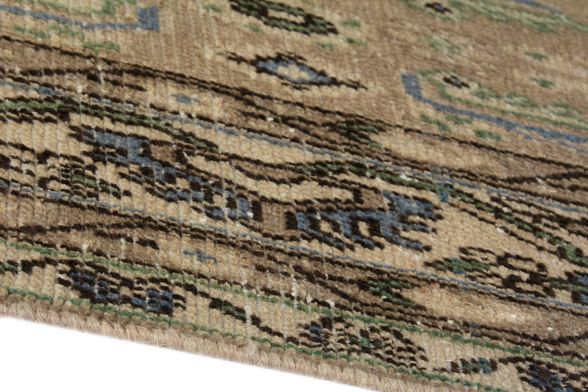 3365, Persian Borujerd Runner Rug