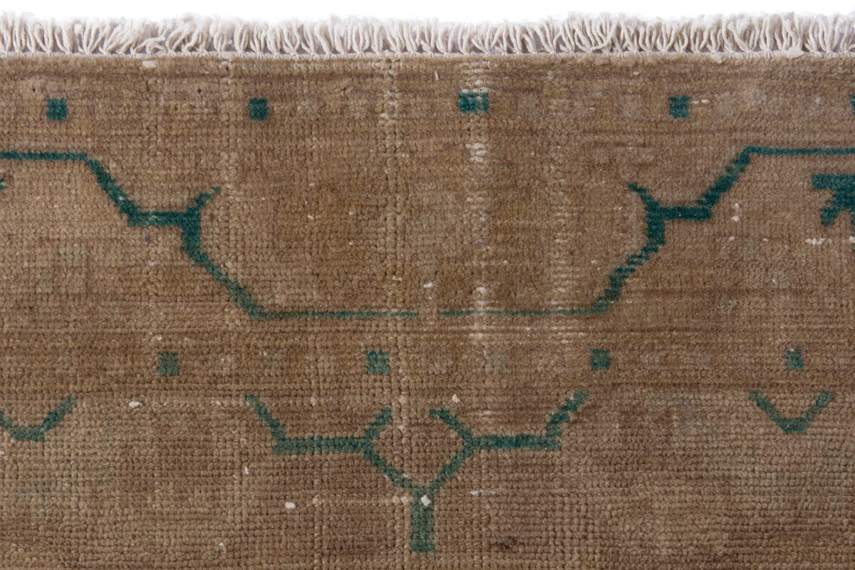 3369, Persian Borujerd Area Rug