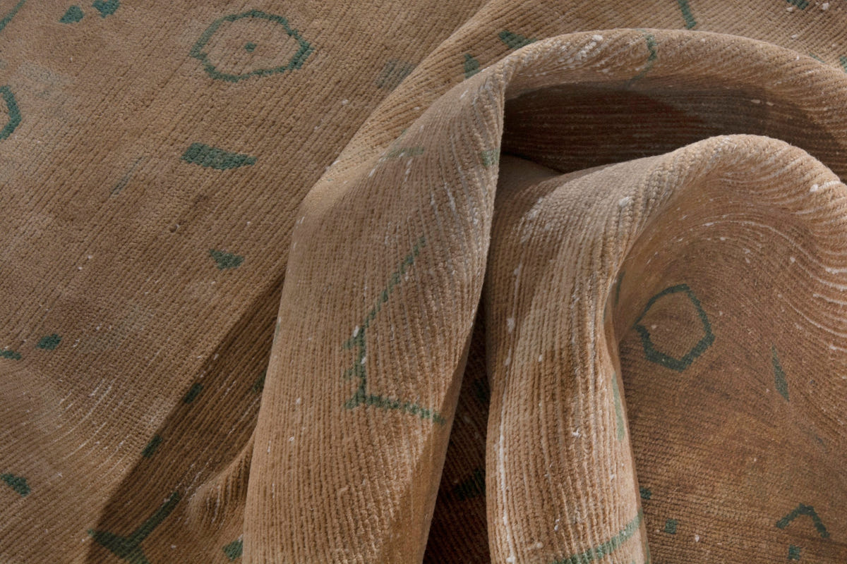 3369, Persian Borujerd Area Rug