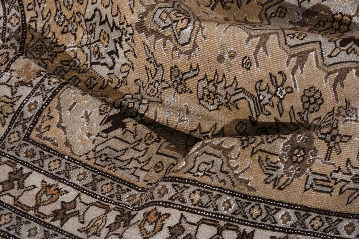 3396, Persian Ardabil Area Rug