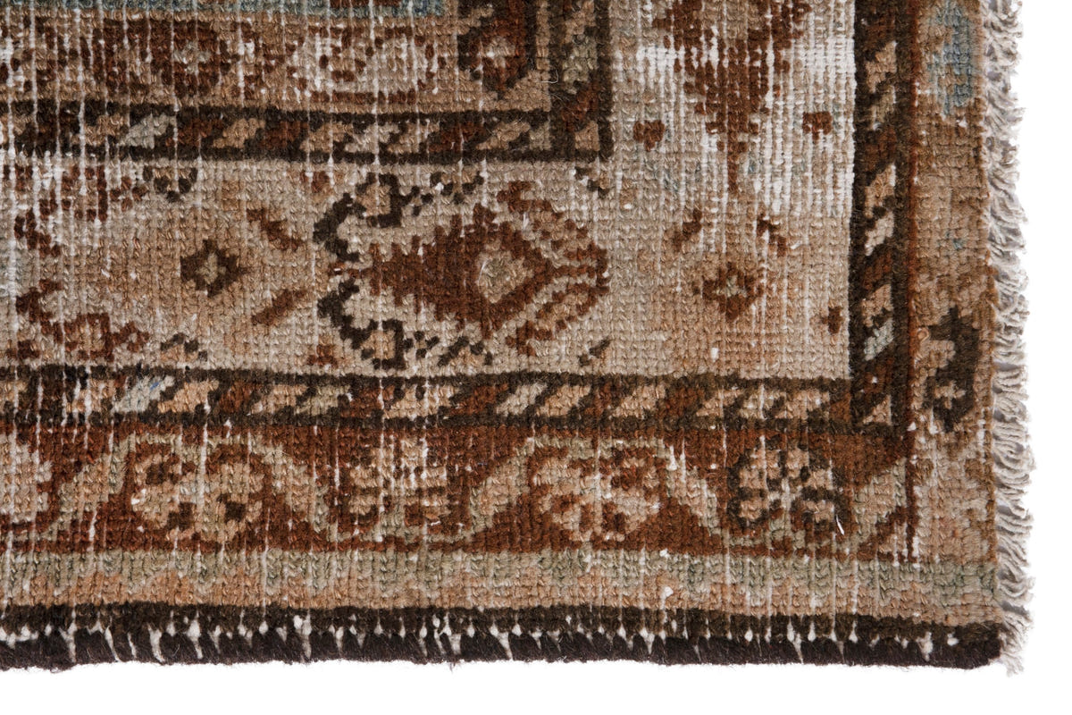3414, Persian Borujerd Runner Rug