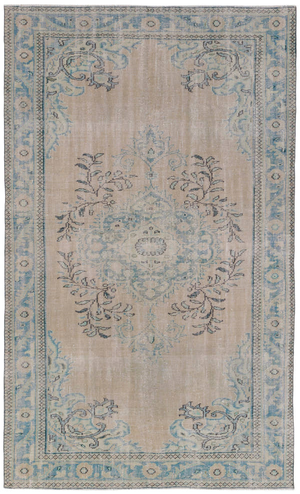 8718, Turkish Manisa Area Rug