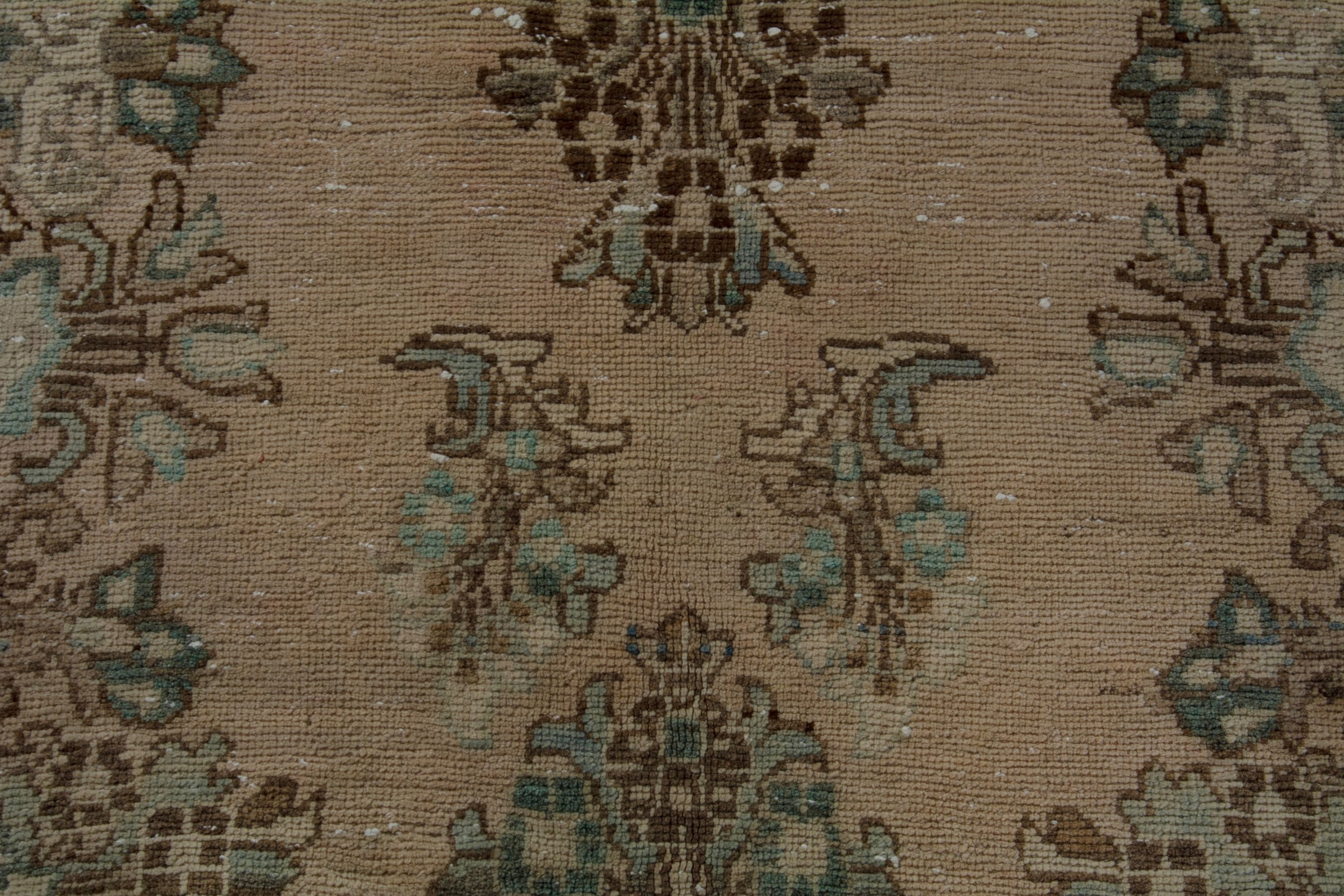 Persian Mahal runner rug in beige and sage, view 15 of 20