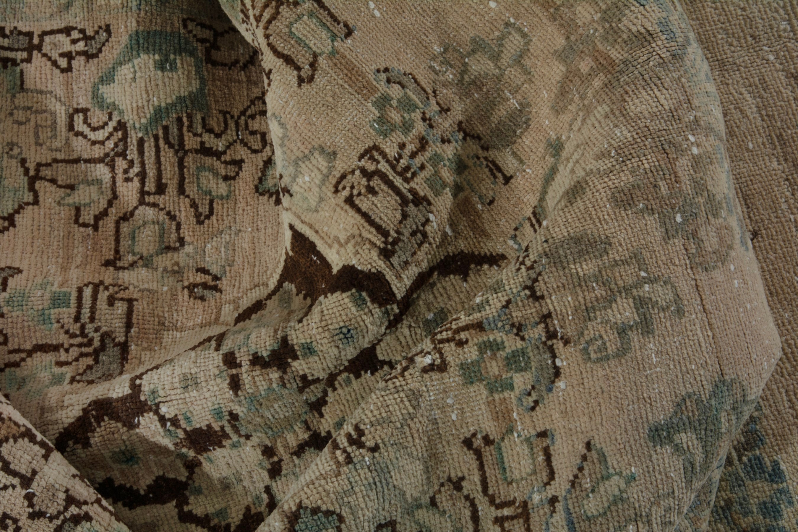 Persian Mahal runner rug in beige and sage, view 17 of 20