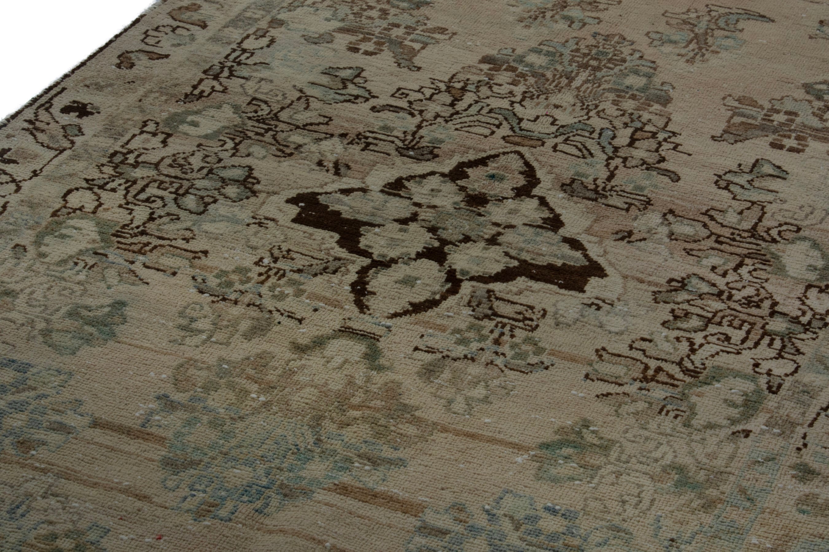 Persian Mahal runner rug in beige and sage, view 9 of 20