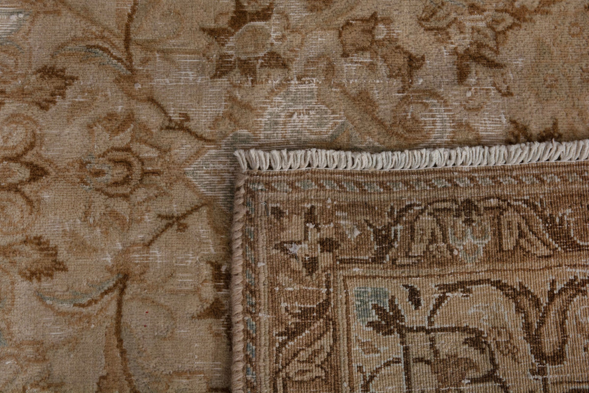 3481, Persian Nain Area Rug