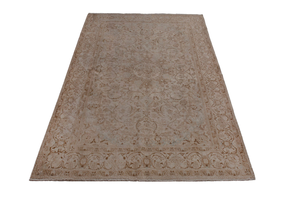 3481, Persian Nain Area Rug