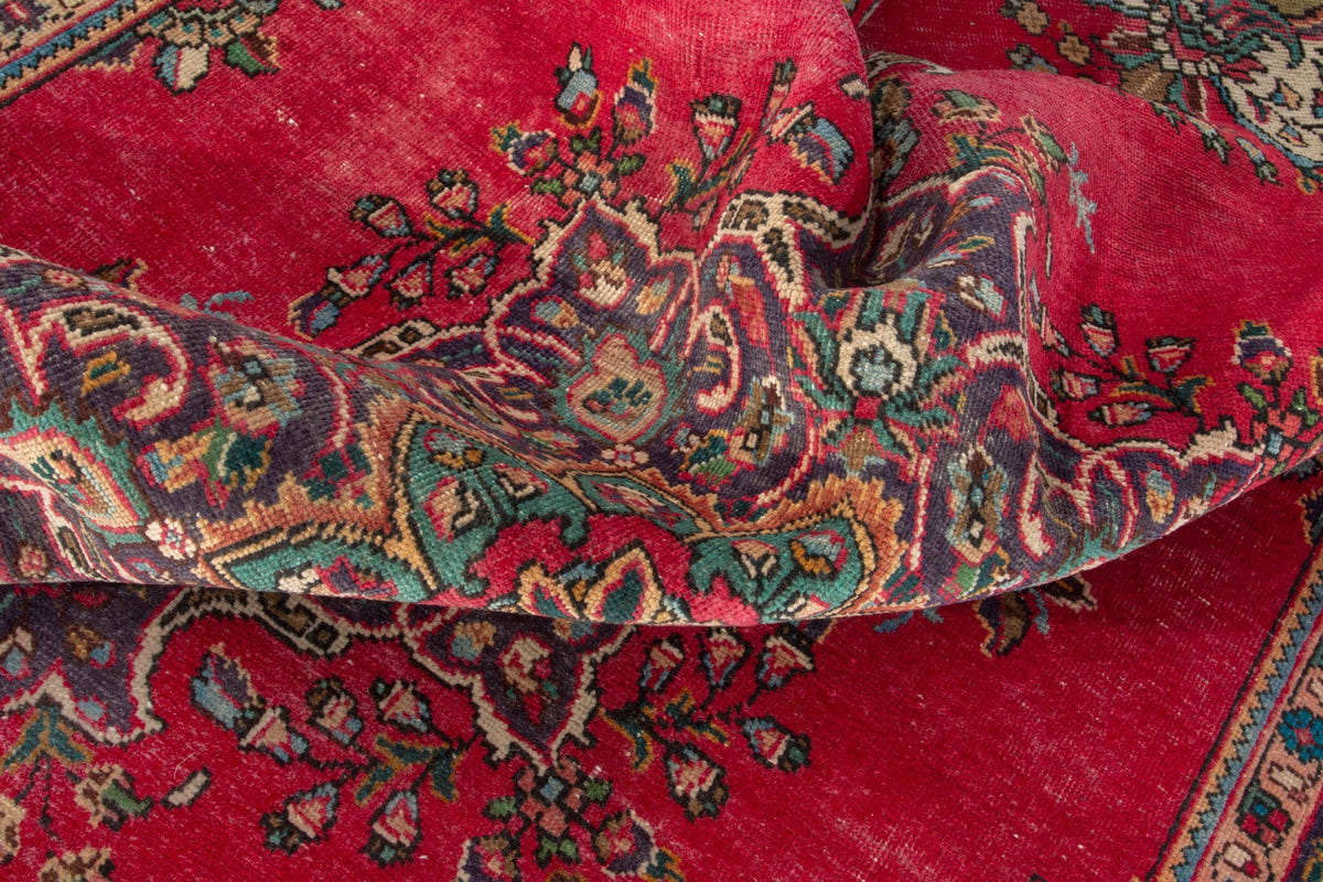 3521, Persian Tabriz Area Rug