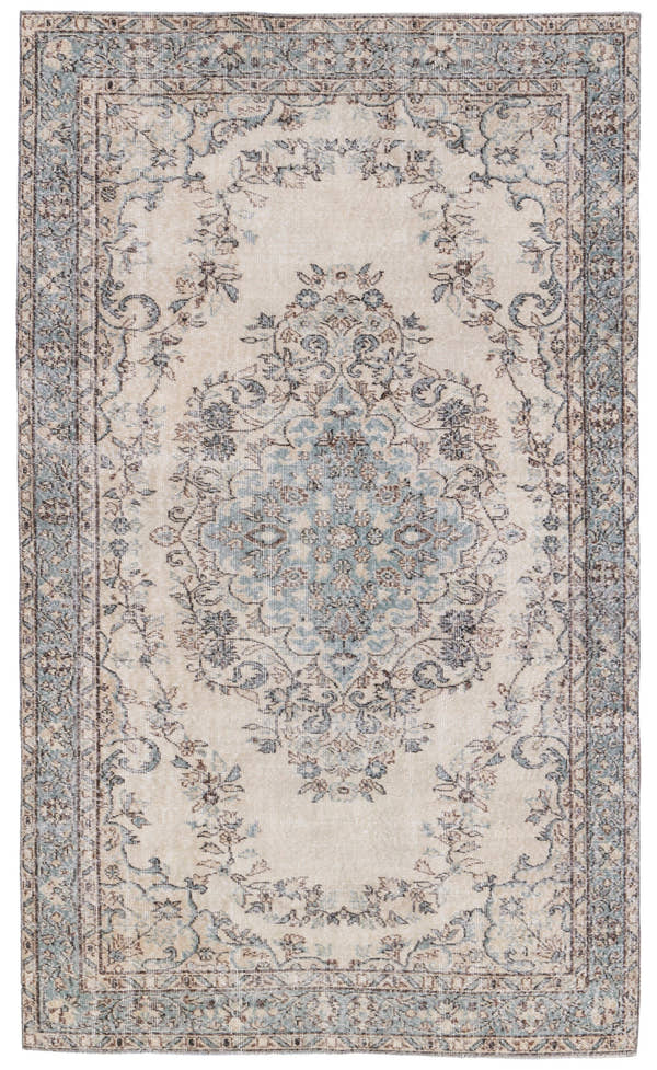 8831, Turkish Isparta Area Rug