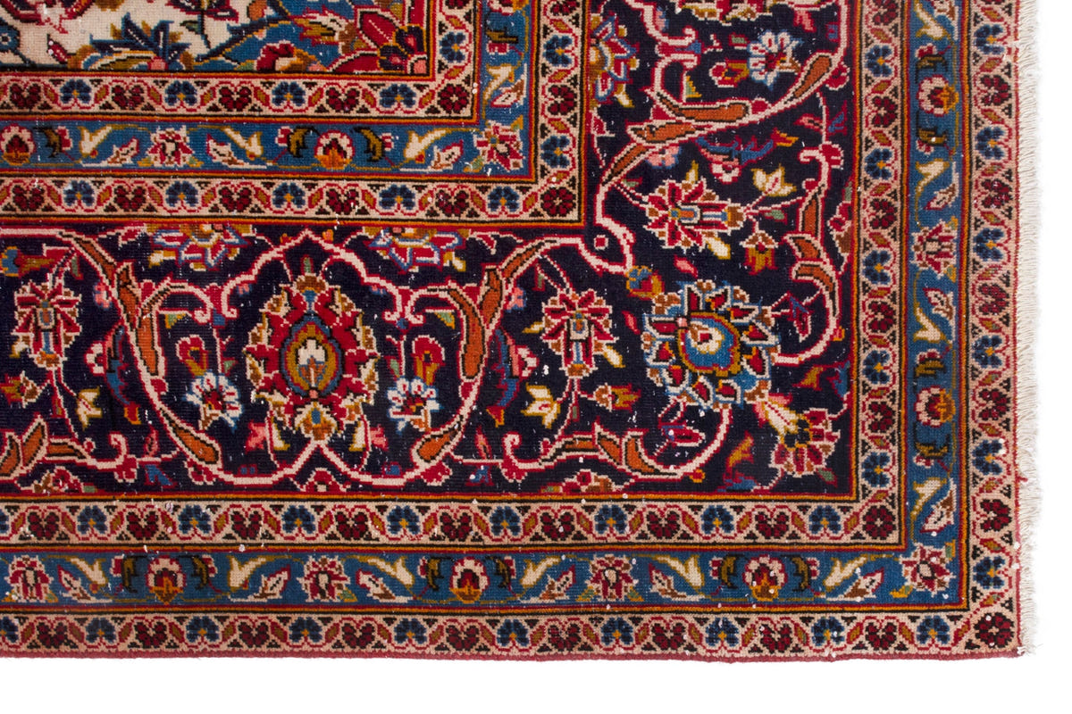 3561, Persian Kashan Oversized Rug