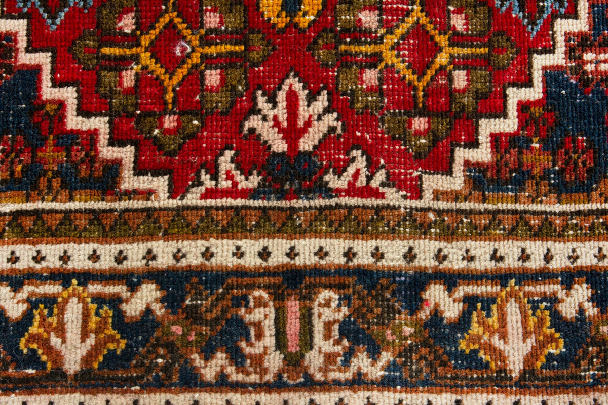 3588, Persian Joshaghan Area Rug
