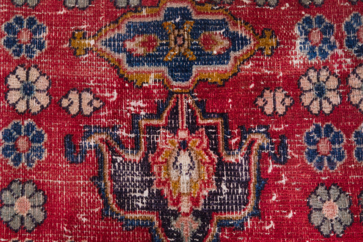 3599, Persian Mashhad Rug