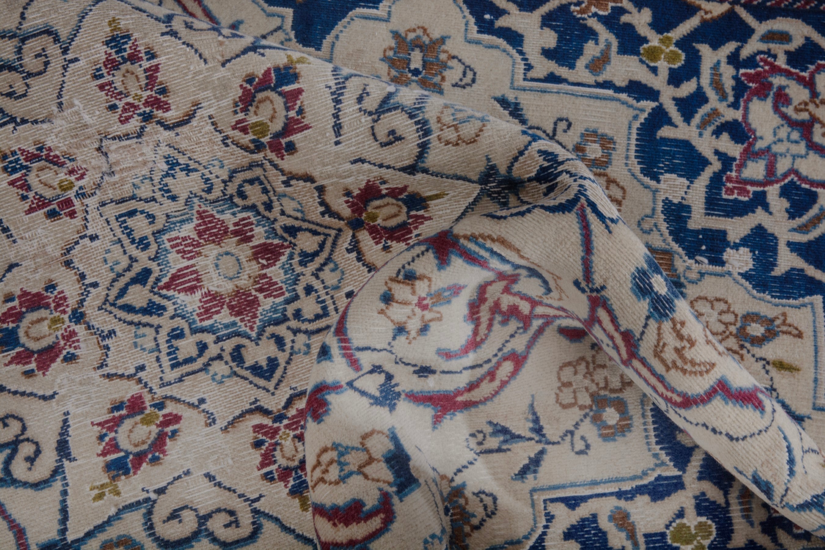 Persian Nain accent rug in cream and navy, view 17 of 18