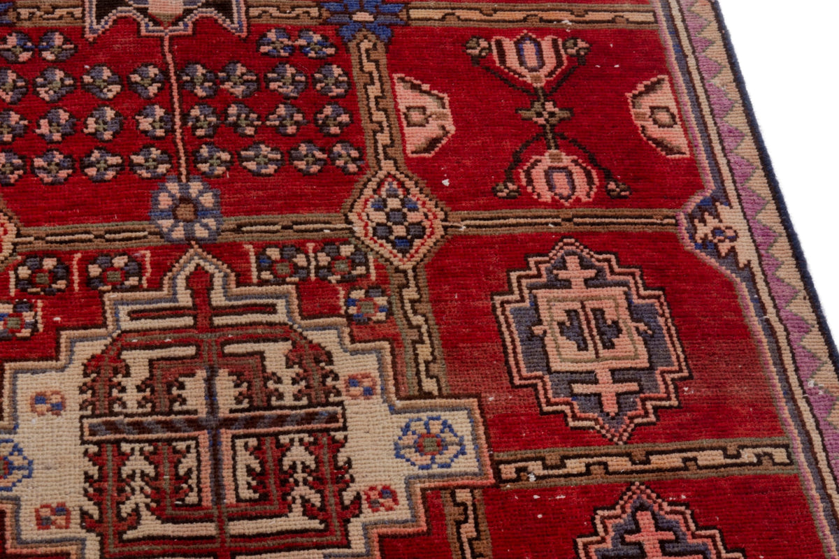 3658, Persian Zanjan Area Rug