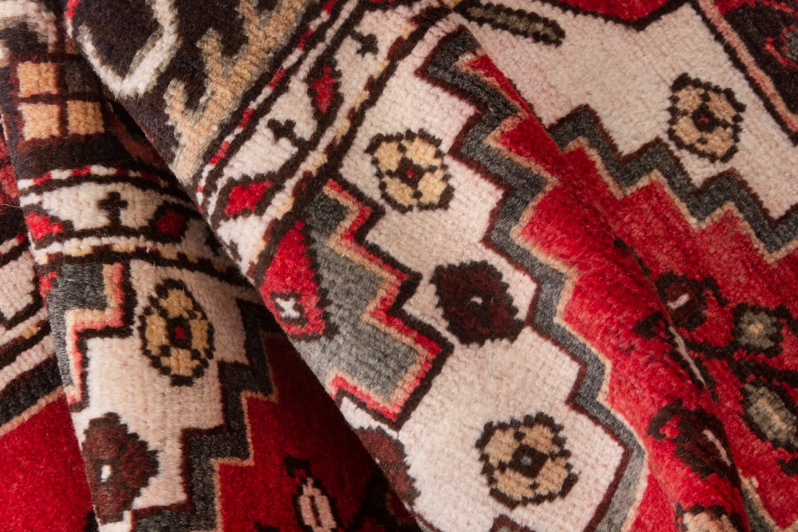 Persian Bakhtiari accent rug in deep red and cream, view 16 of 19