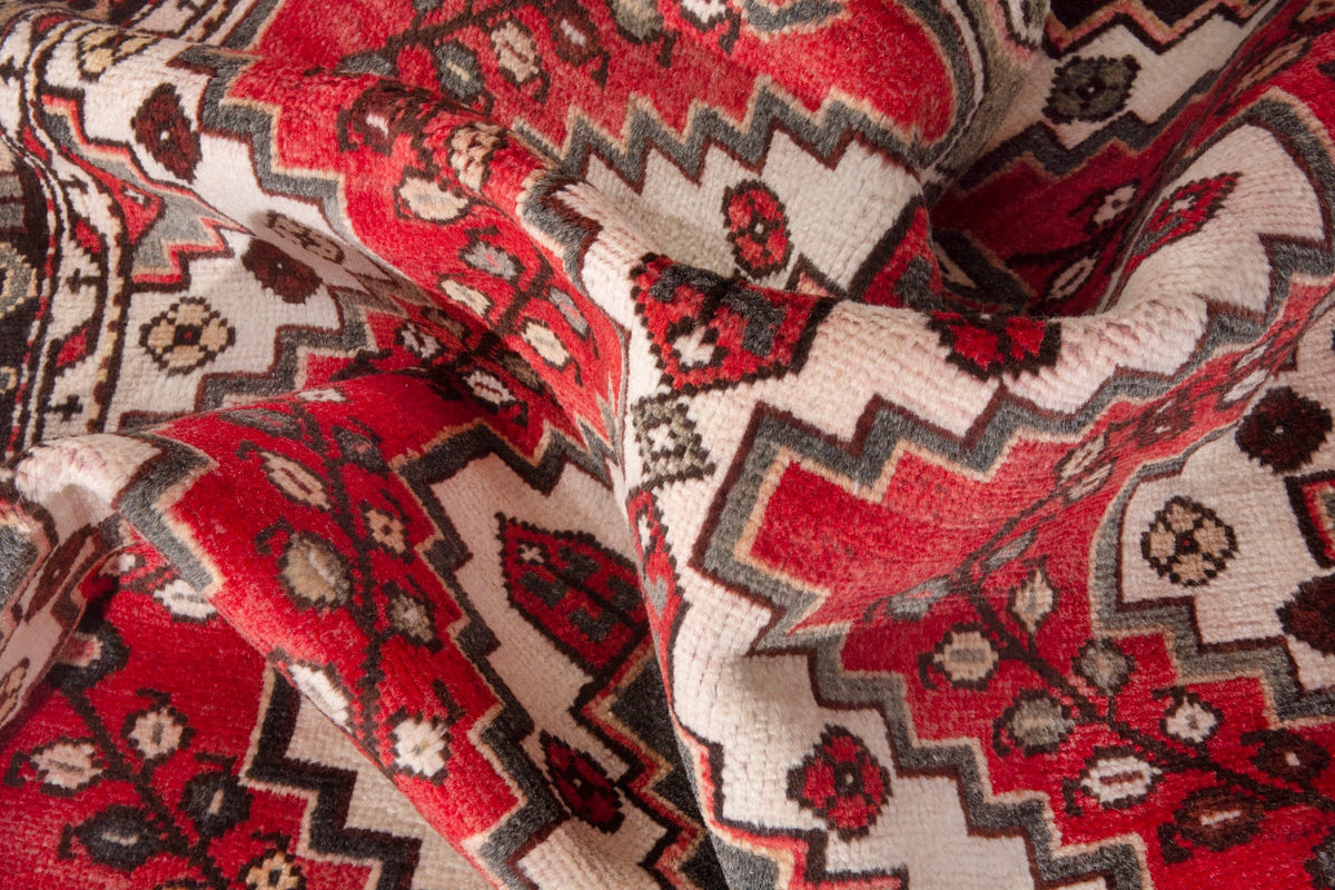 3660, Persian Bakhtiari Area Rug