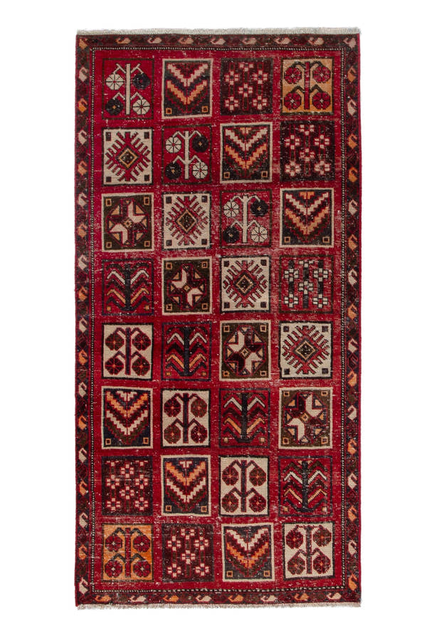 3663, Persian Bakhtiari Area Rug