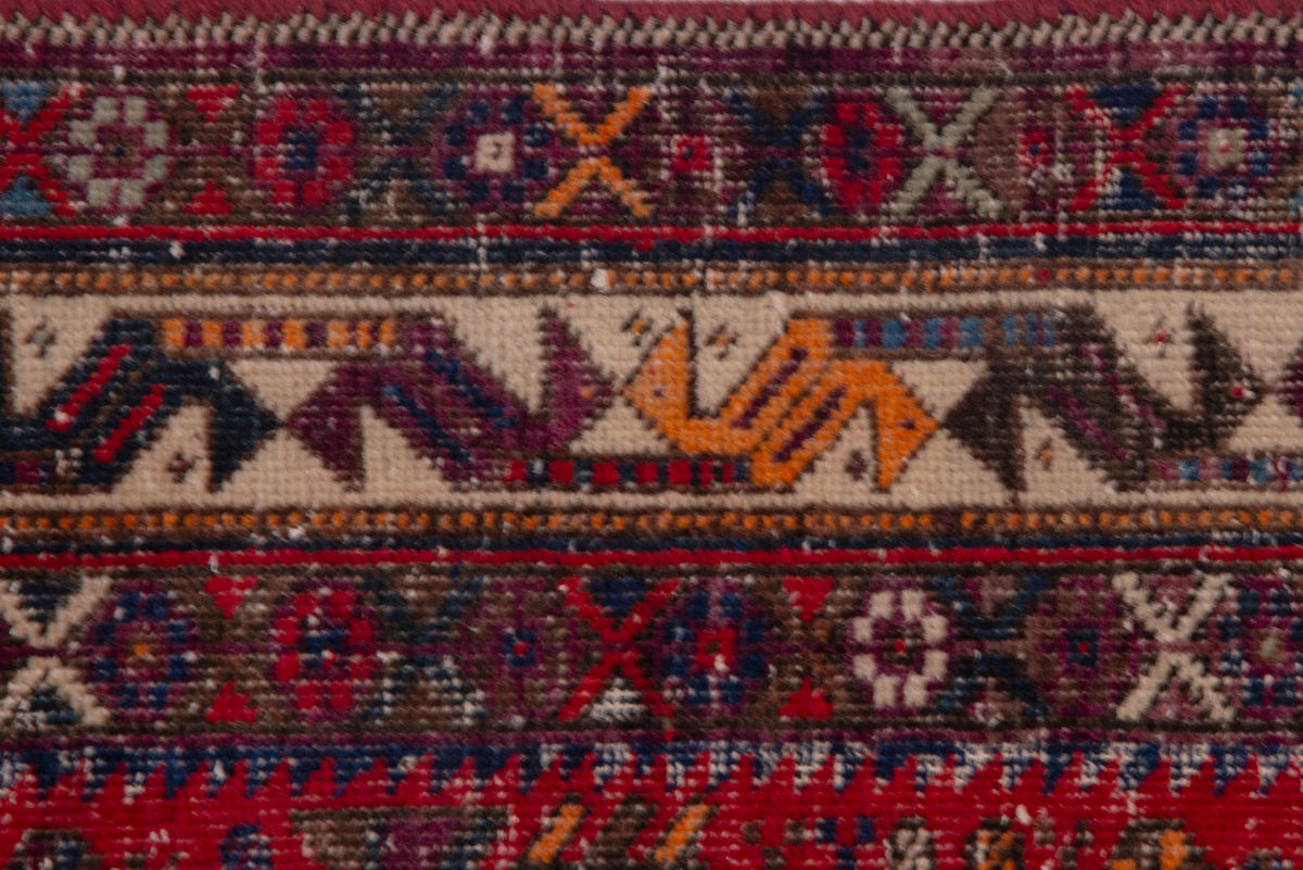 3665, Persian Borujerd Area Rug