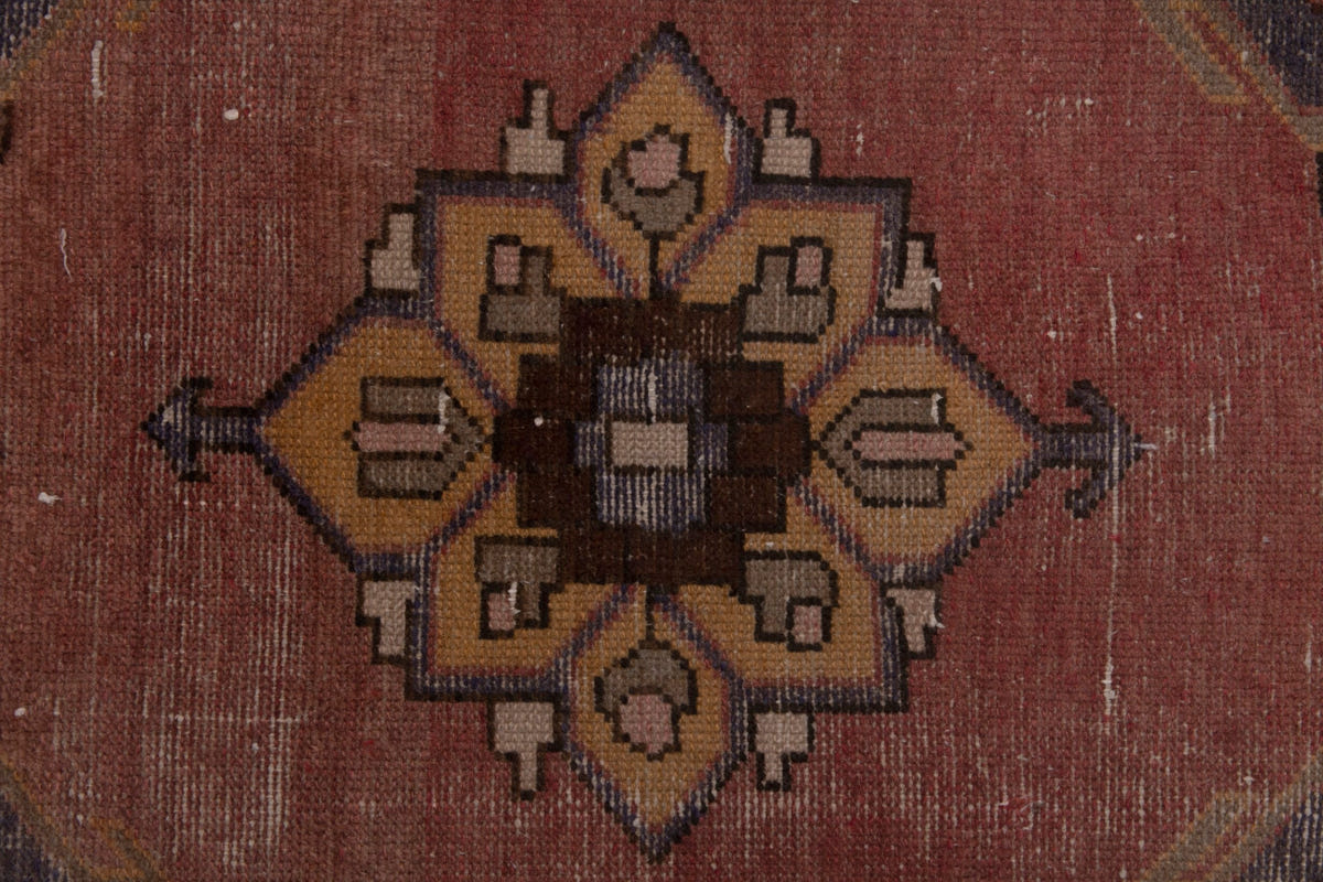 3768, Persian Hamadan Mini Rug