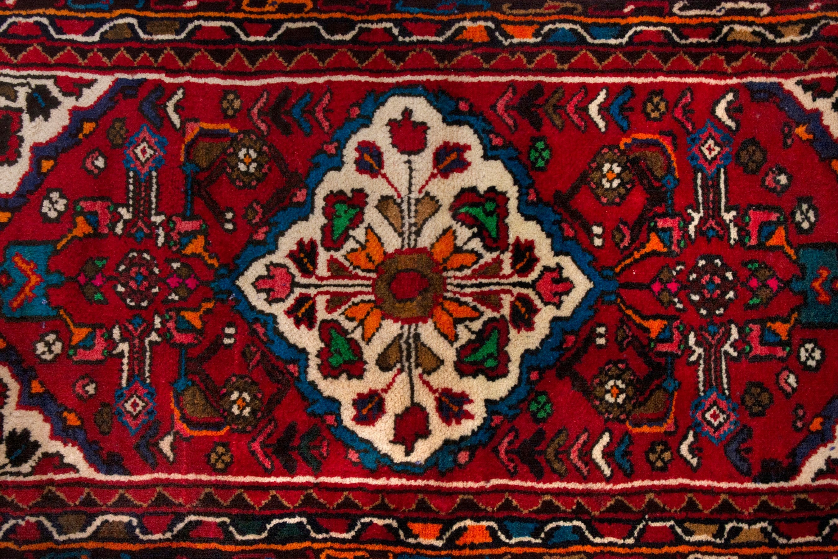Persian Hamedan accent rug in deep red and off-white, view 6 of 7