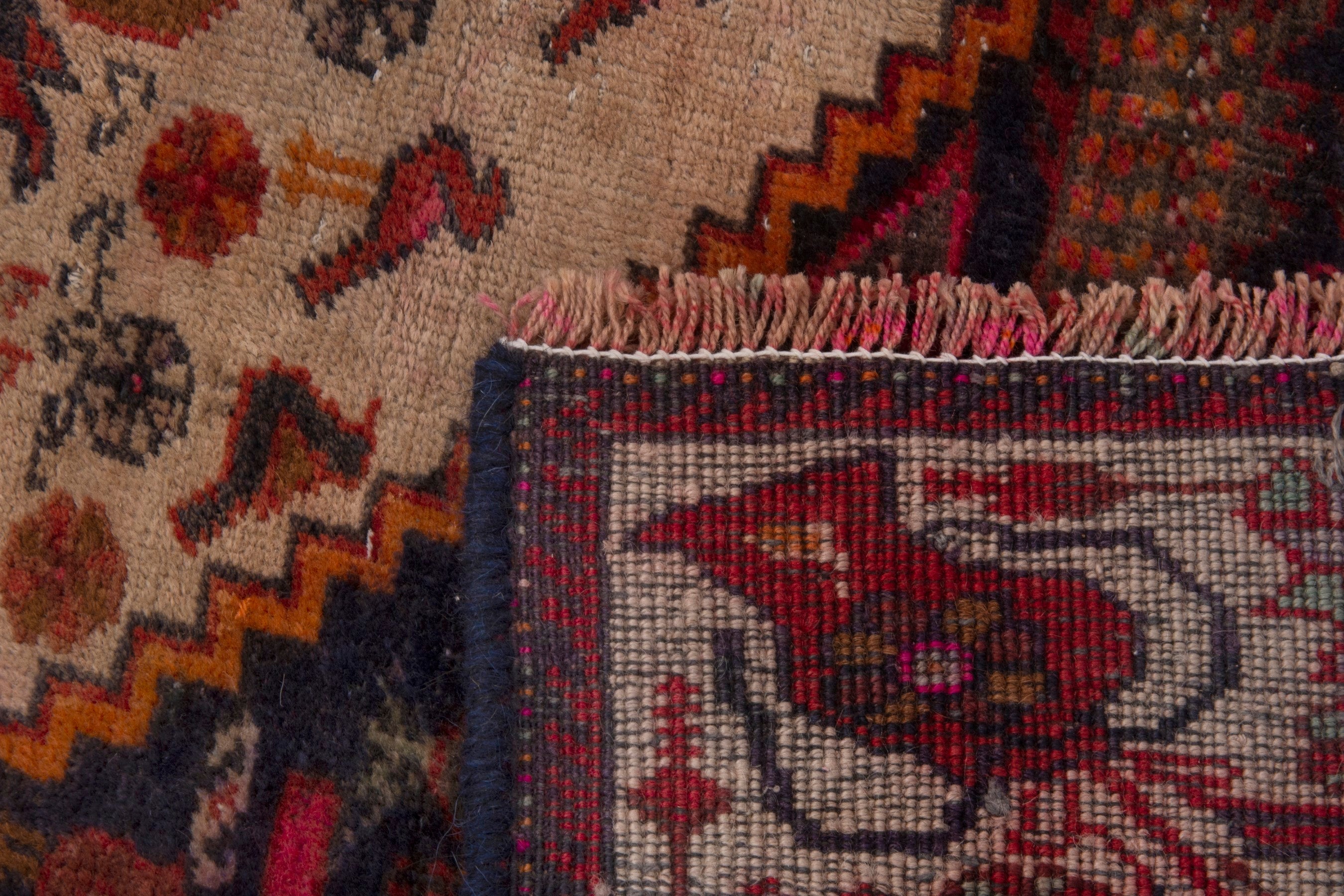 Persian Zanjan accent rug in cream and deep red, view 5 of 5