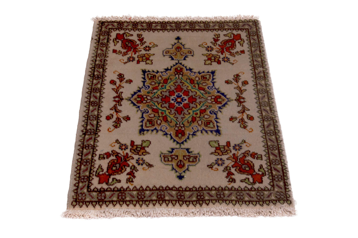 3833, Persian Tabriz Mini Rug