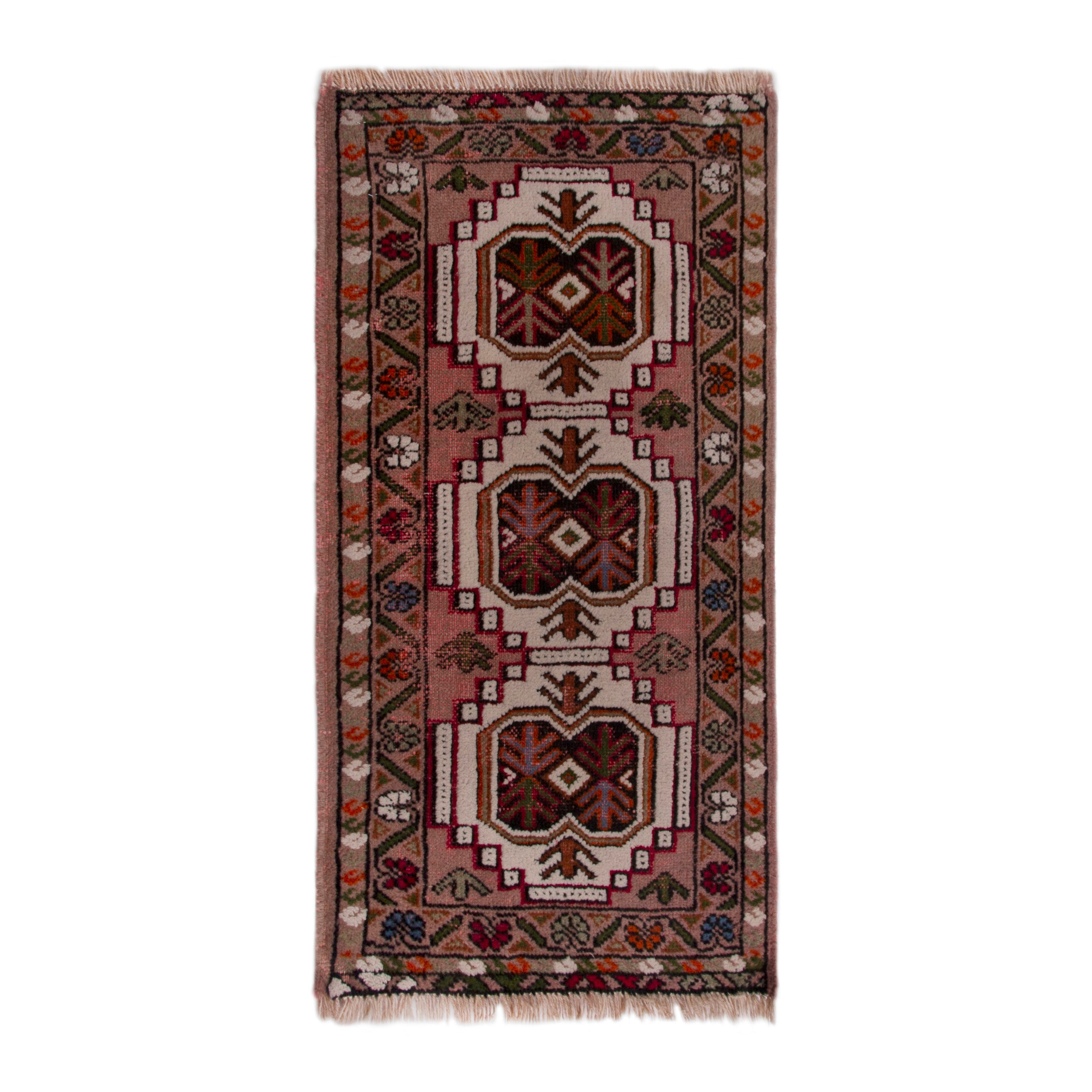 Persian Torkaman accent rug in cream and deep red, 1'11" x 2'10"