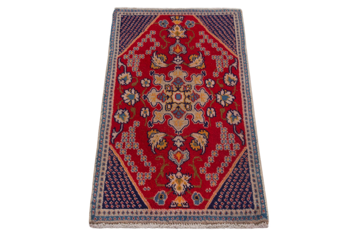 3848, Persian Nain Mini Rug