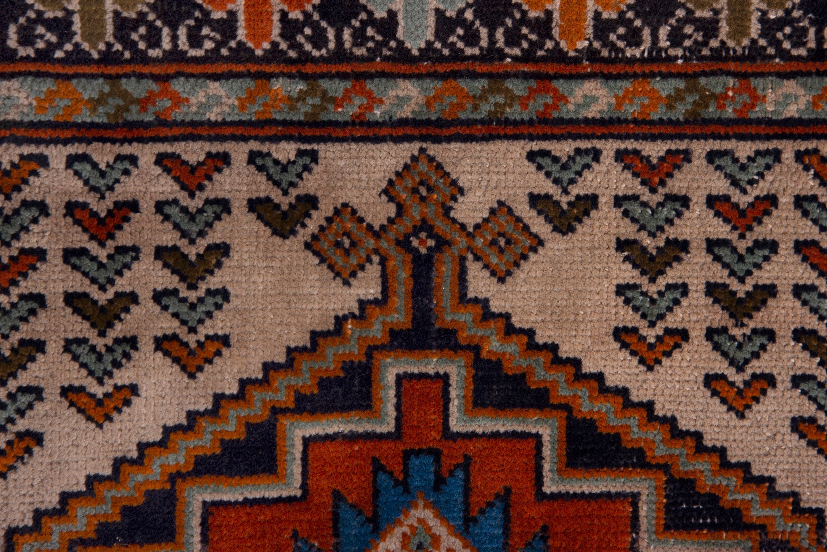 Persian Torkaman accent rug in cream and deep red, view 5 of 6