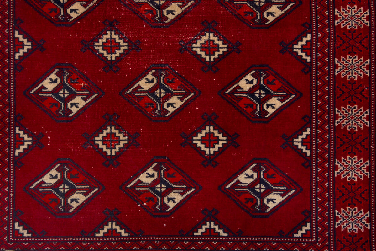3866, Persian Torkaman Rug