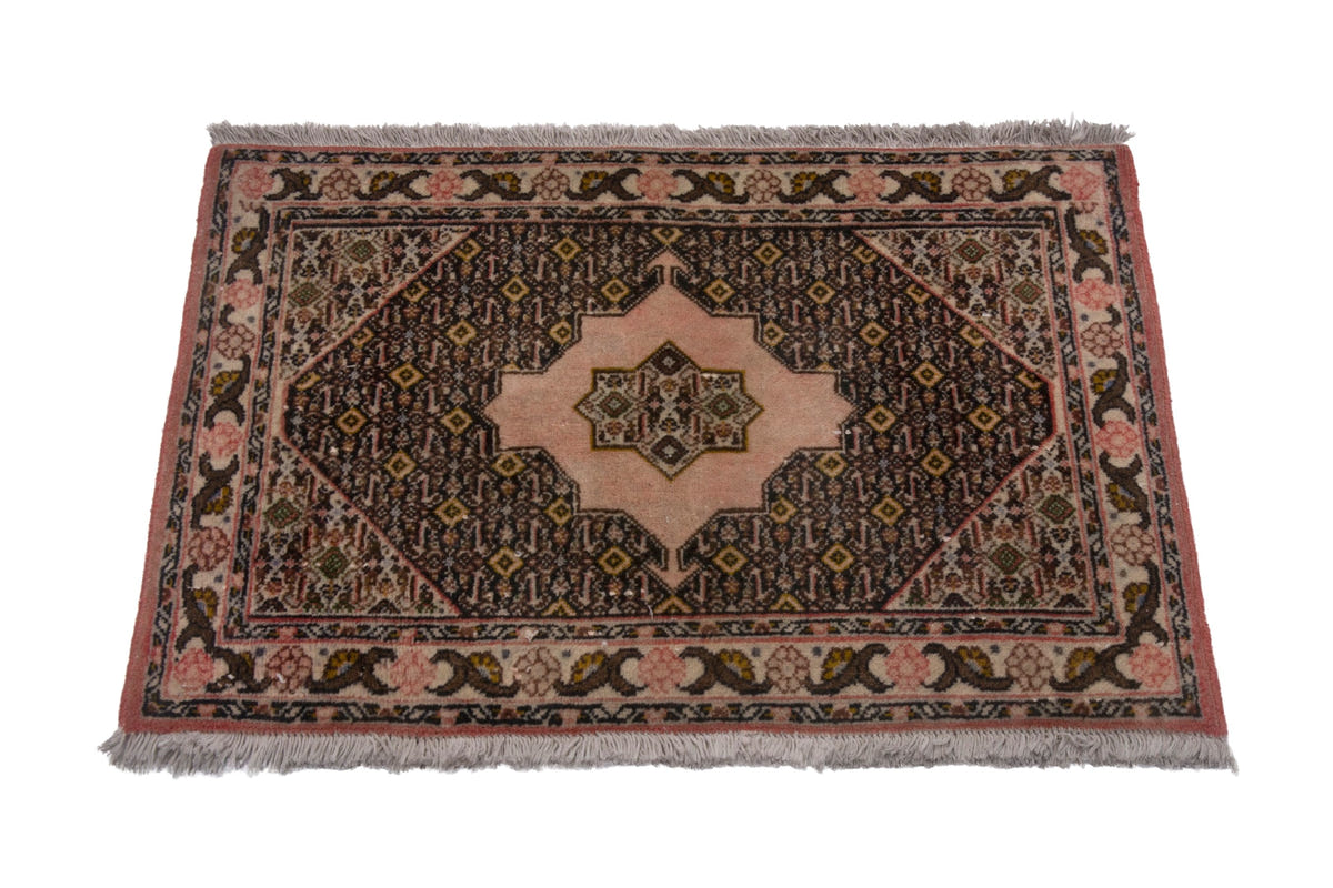 3867, Persian Ardabil Mini Rug