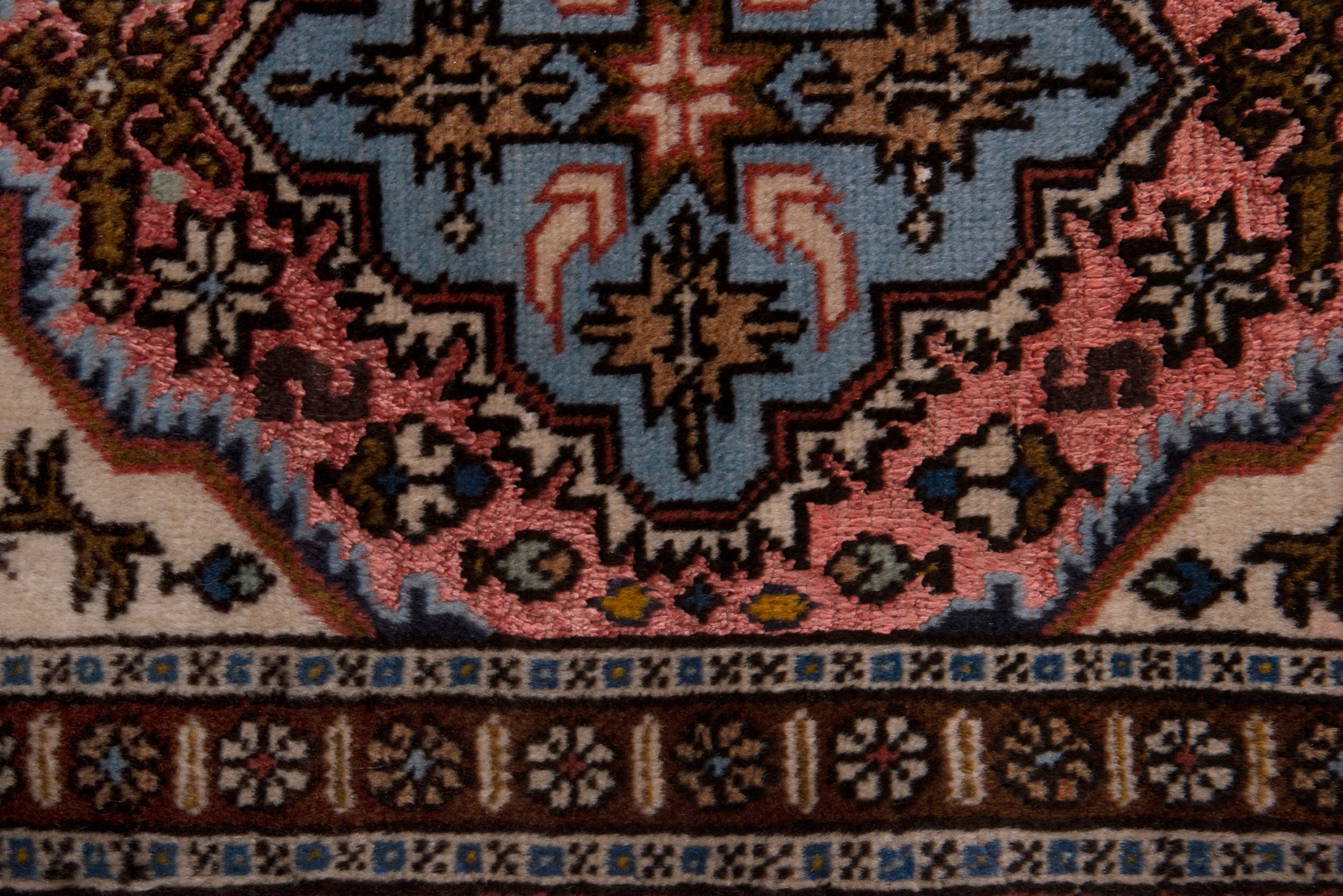 Persian Ardabil accent rug in cream and burgundy, view 6 of 8