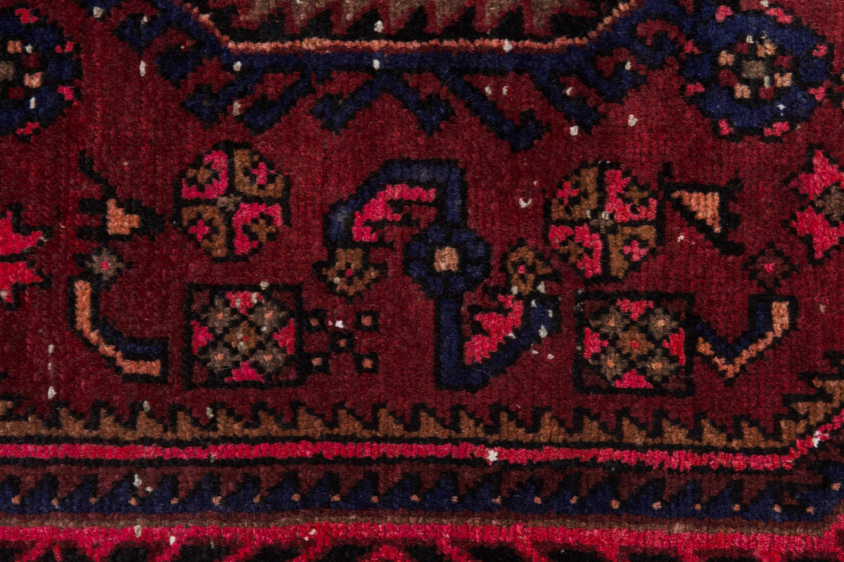 3908, Persian Zanjan Area Rug