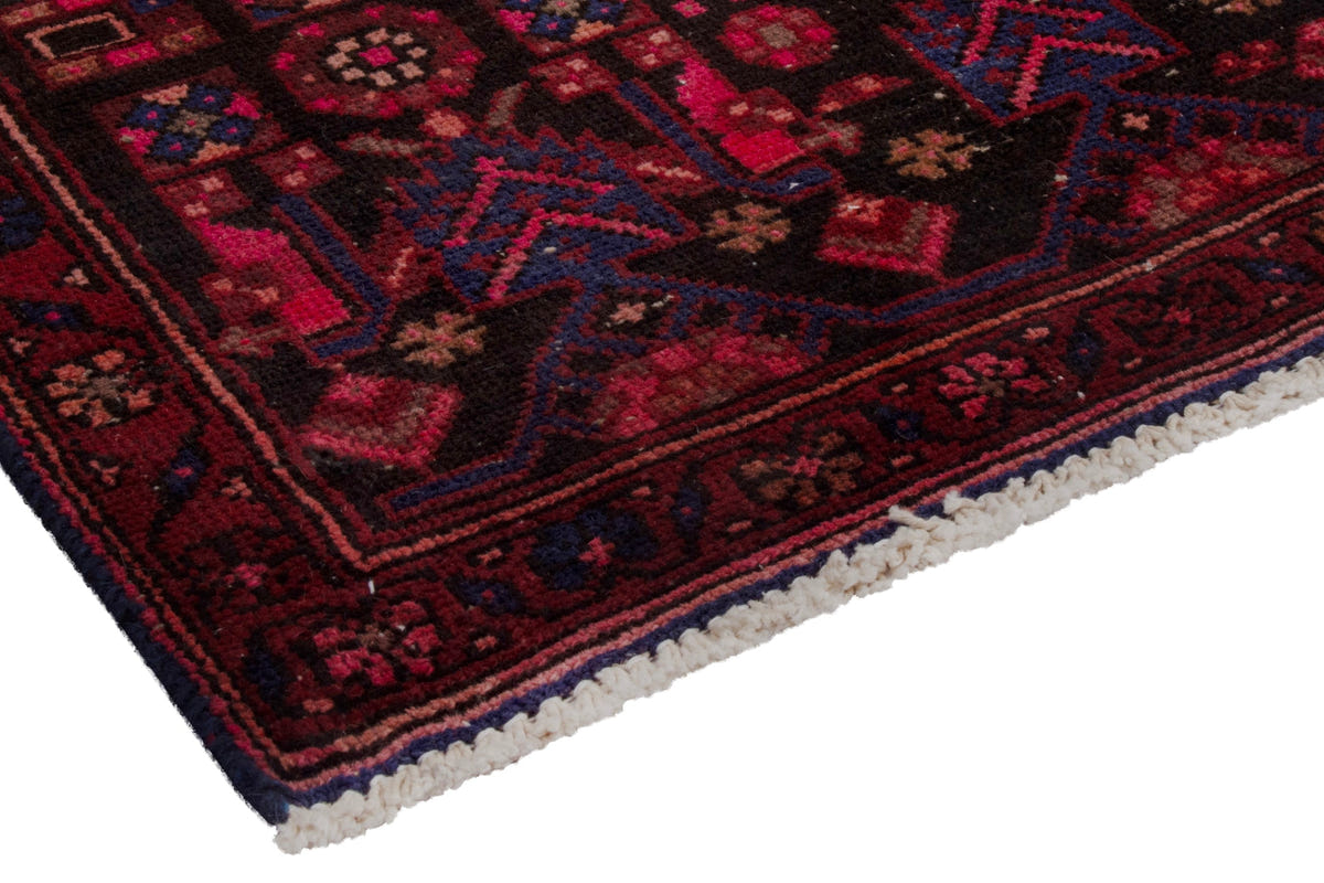 3908, Persian Zanjan Area Rug