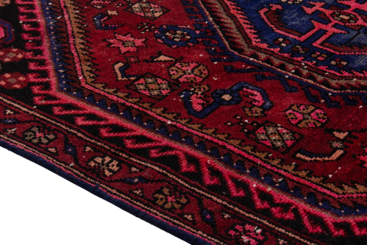 3908, Persian Zanjan Area Rug