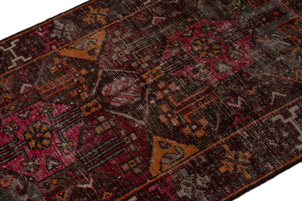 3920, Persian Bakhtiari Area Rug