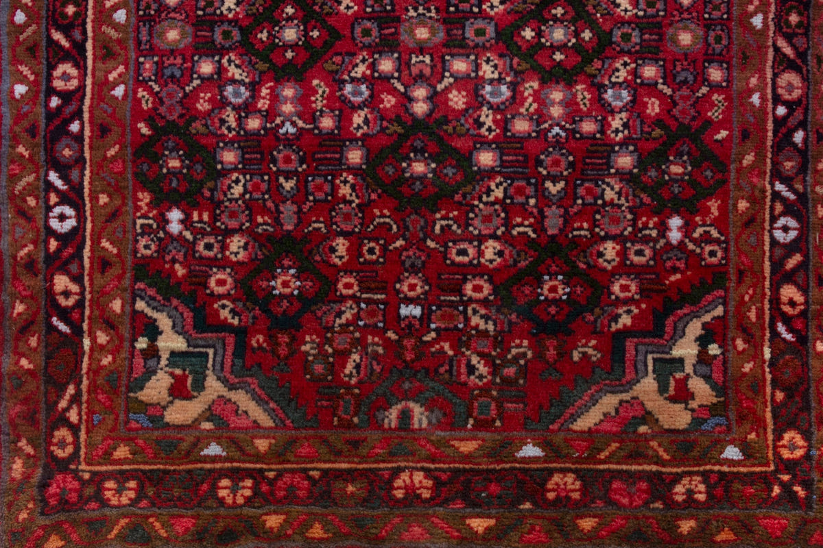 3923, Persian Hamadan Area Rug