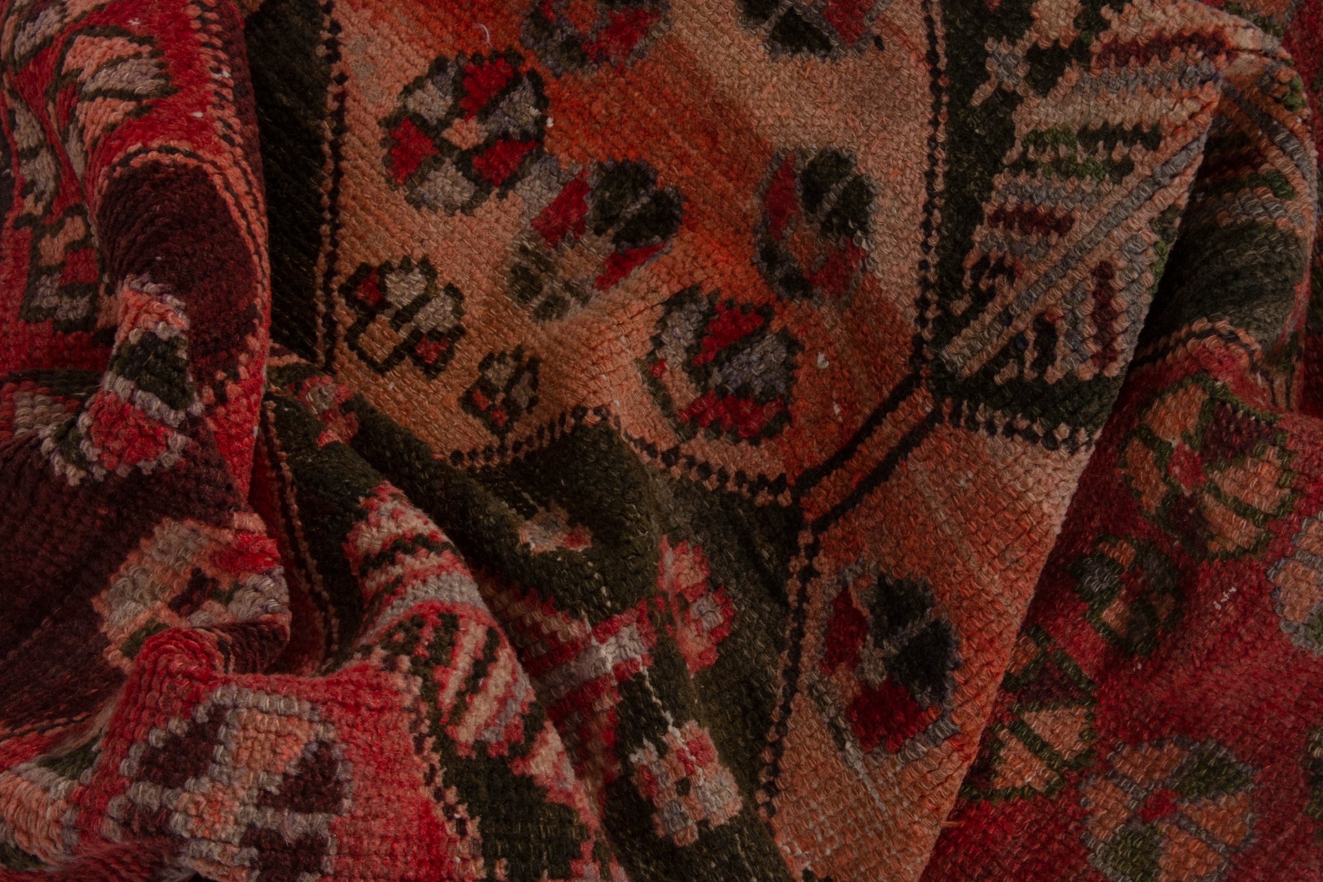 Persian Bakhtiari accent rug in deep red and burgundy, view 16 of 18