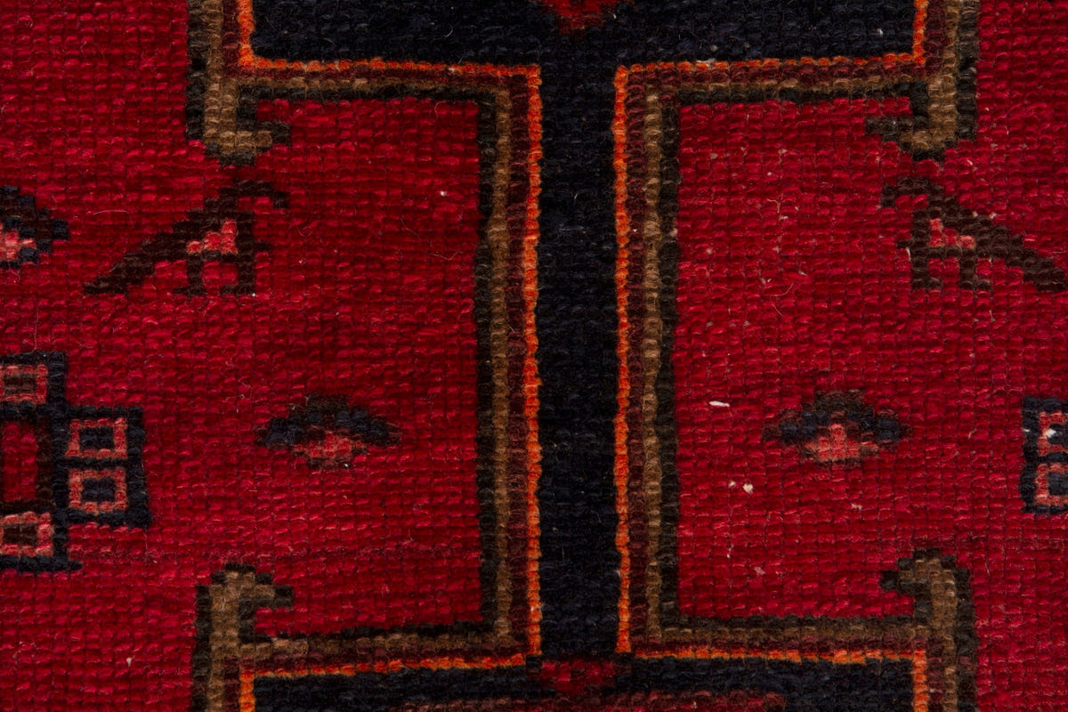 3963, Persian Zanjan Area Rug