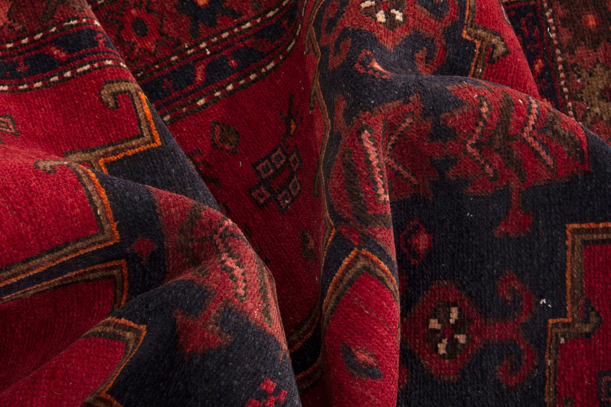 3963, Persian Zanjan Area Rug