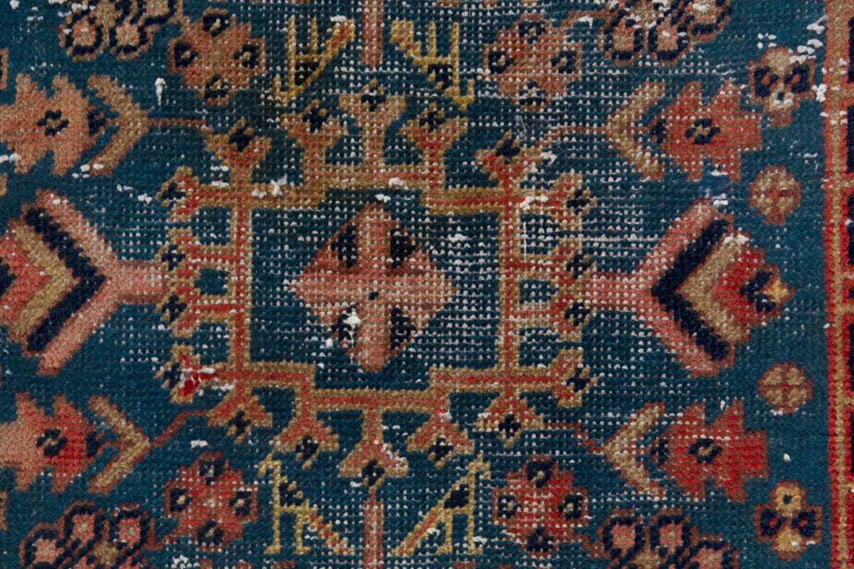 3981, Persian Vist Runner Rug