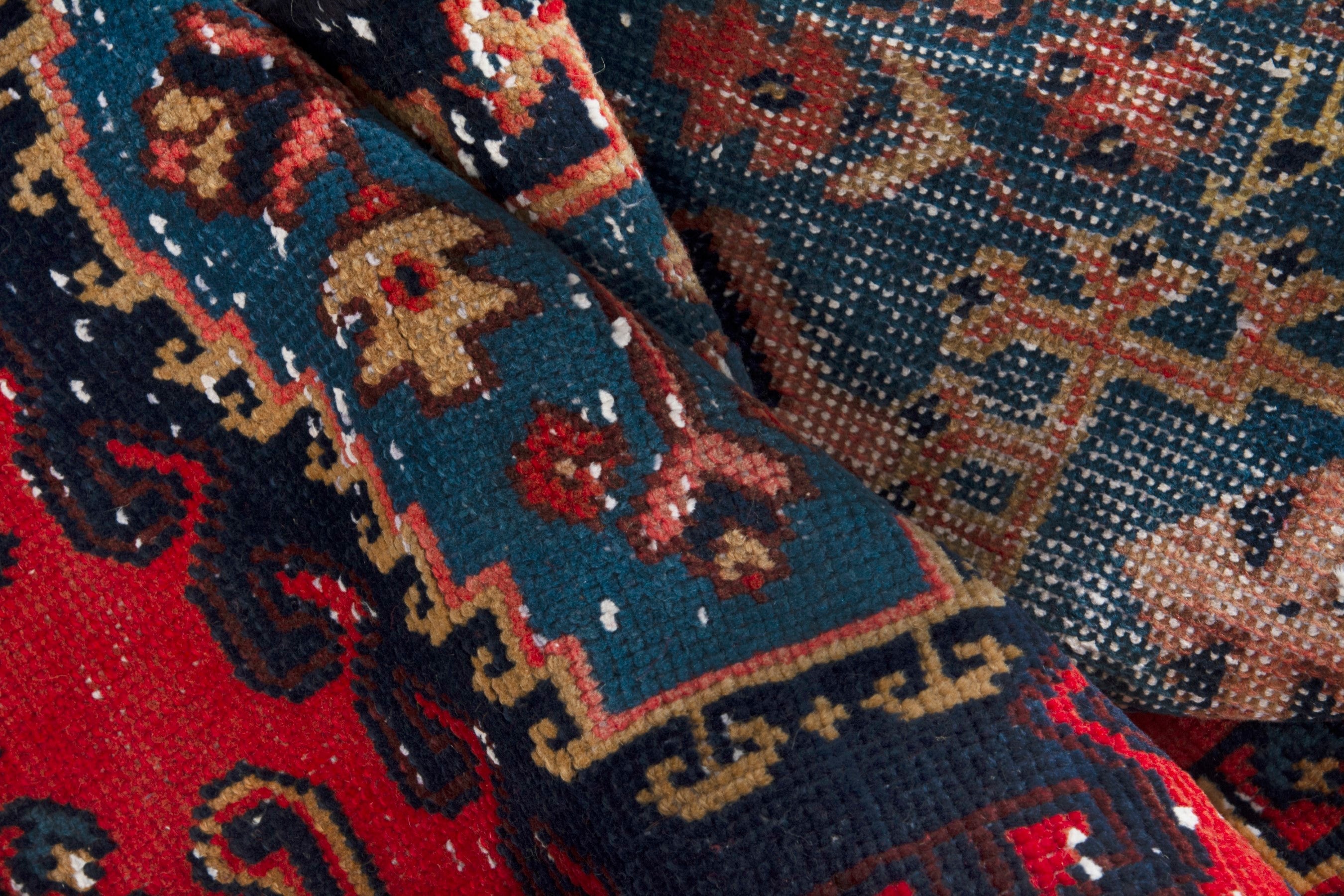 Persian Vist accent rug in deep red and burgundy, view 17 of 18