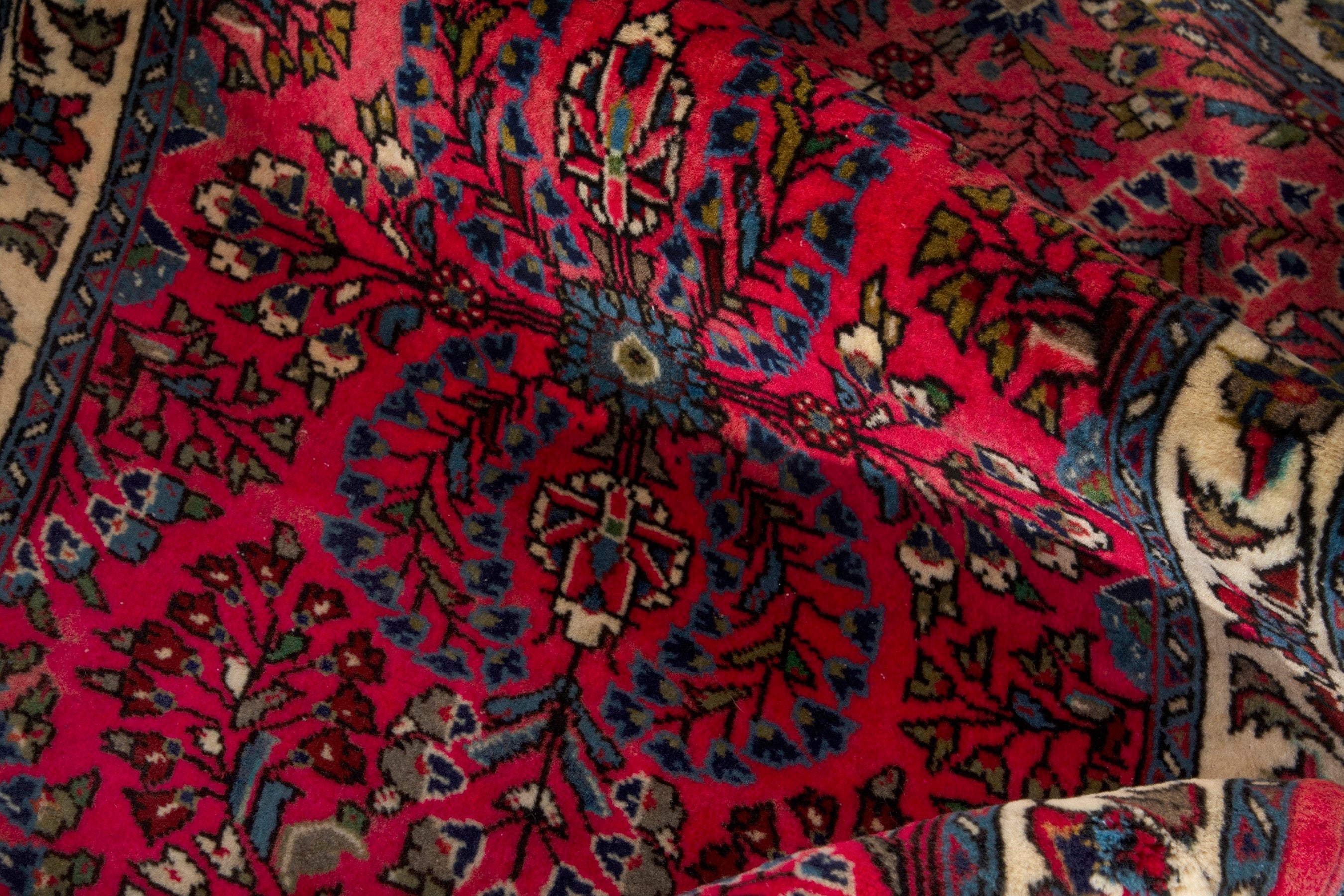 Persian Sarouk accent rug in deep red and off-white, view 16 of 17