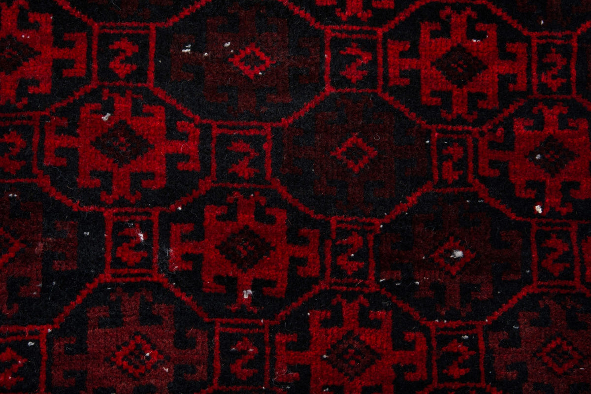 4004, Persian Baluch Area Rug