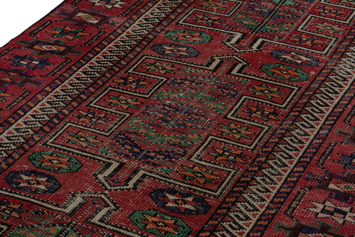 4022, Persian Ghoochan Runner Rug