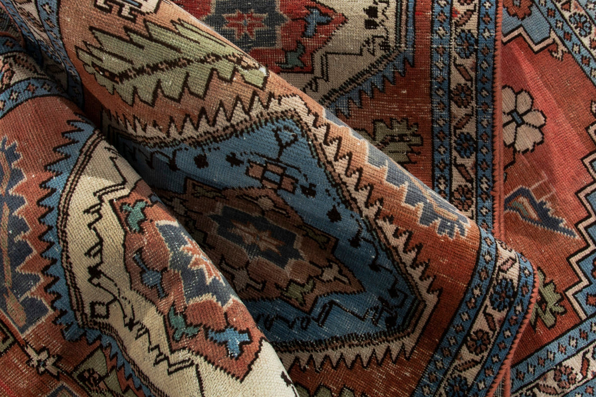 4044, Persian Ardabil Runner Rug