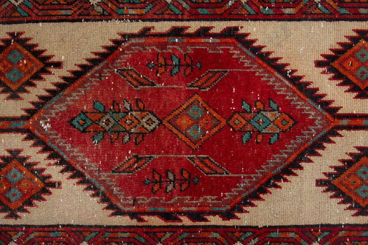 4046, Persian Azerbaijan Runner Rug