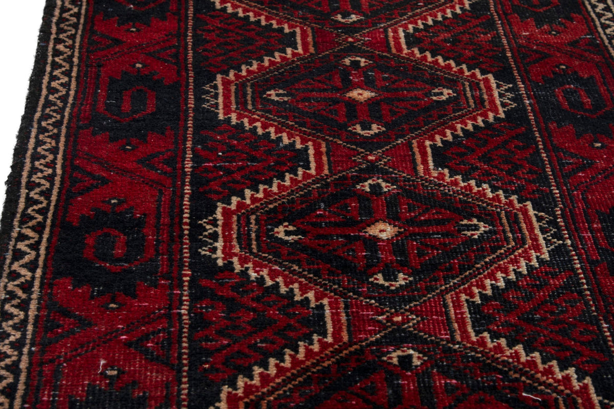 4050, Persian Baluch Runner Rug